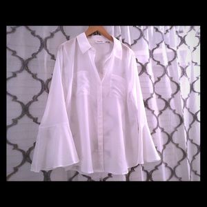 CALVIN KLEIN White Blouse w/Bell Sleeves